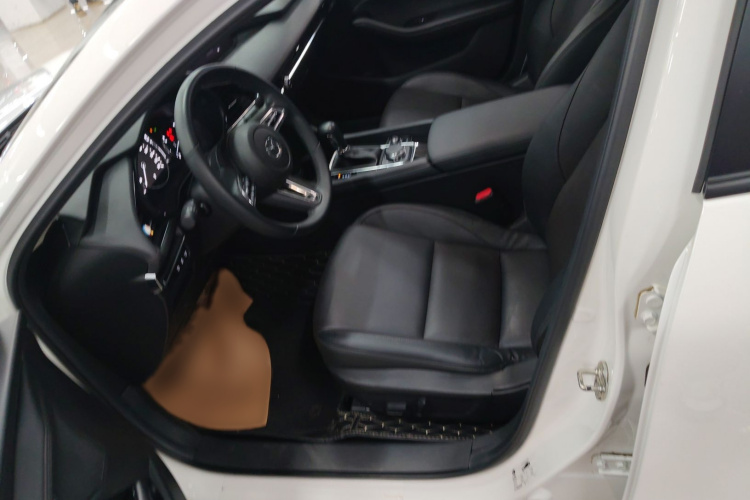 马自达3 昂克赛拉 2021款 2.0L 自动质雅版局部细节19