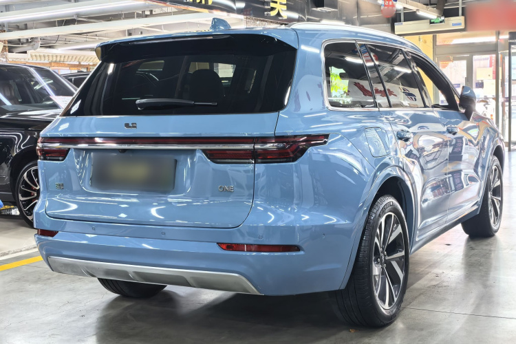 理想汽车 理想ONE 2021款 增程6座版车身外观6006