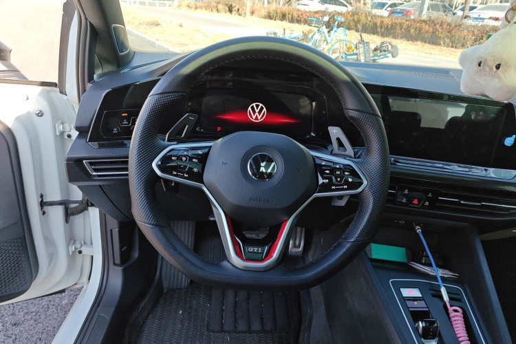 大众 高尔夫GTI 2021款 改款 380TSI DSG GTI中控内饰13