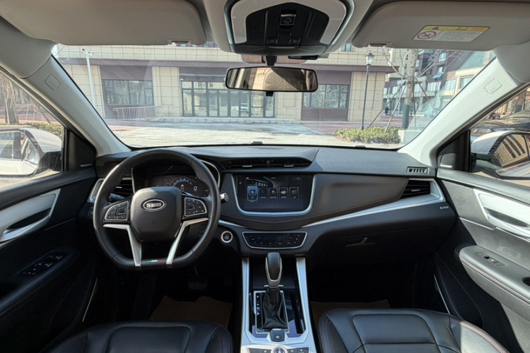 SWM斯威汽车 SWM斯威G01 2019款 1.5T 自动优UP 国VI中控内饰7005