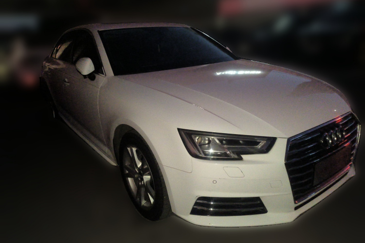 奥迪A4L 2018款 30周年年型 40 TFSI 进取型车身外观3