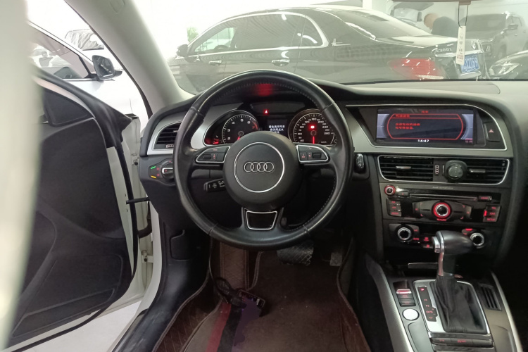 奥迪A5 2016款 改款 Sportback 45 TFSI 舒适型中控内饰13