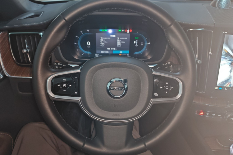 沃尔沃XC60新能源 2024款 T8 插电混动 长续航四驱智雅豪华版局部细节13