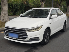 比亚迪 秦 2019款 1.5L 手动豪华型