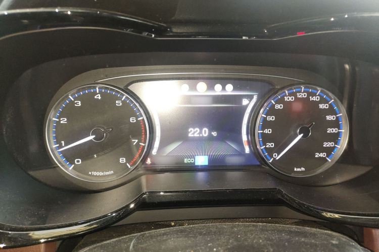 广汽传祺 传祺GS8 2017款 320T 四驱豪华智联版（七座）局部细节14