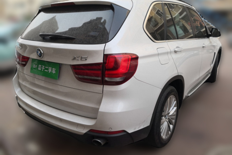 宝马X5(进口) 2015款 xDrive28i车身外观7