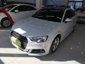 奥迪A3 2018款 30周年年型 Limousine 35 TFSI 时尚型