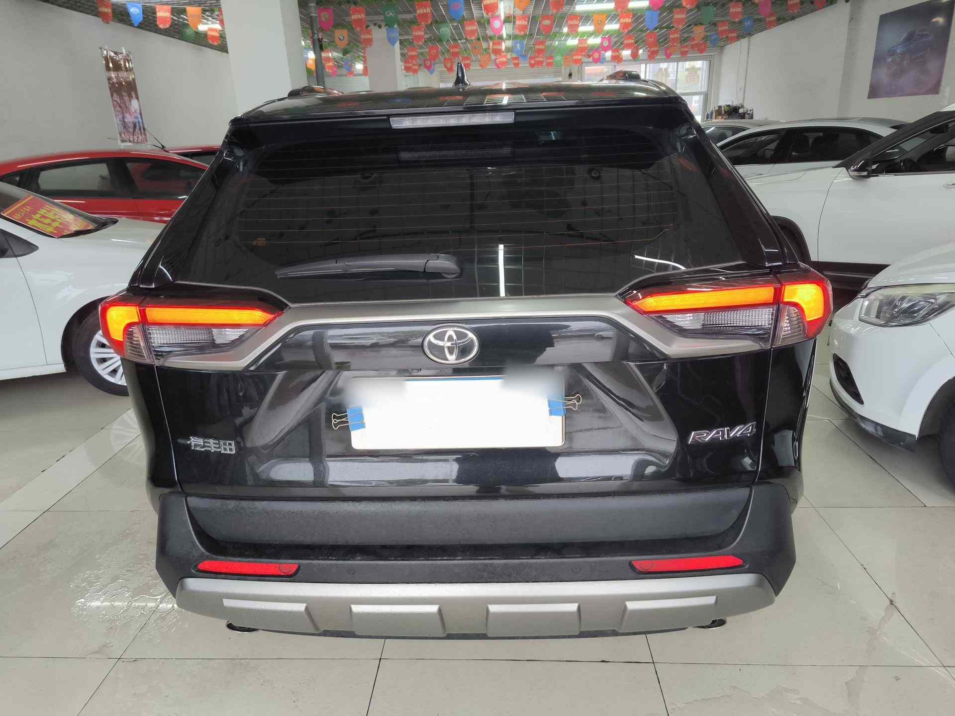 丰田 RAV4荣放 2024款 2.0L CVT两驱风尚Plus版(3)