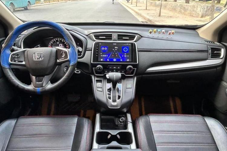 本田CR-V 2019款 240TURBO CVT两驱舒适版 国V中控内饰7002