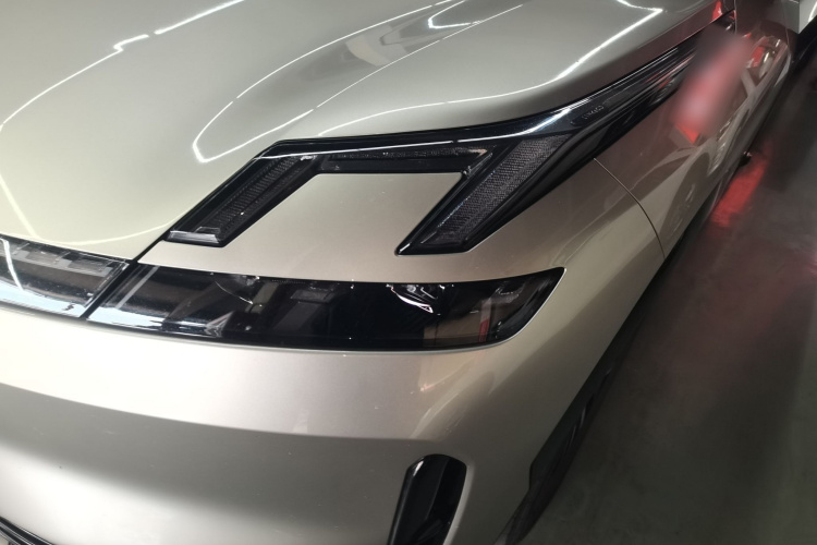 领克08 EM-P 2025款 245km 超长续航Halo局部细节36