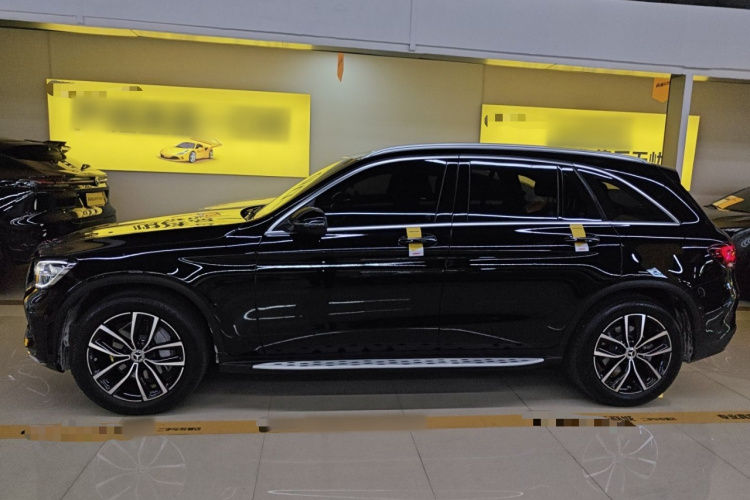 奔驰GLC 2022款 改款二 GLC 260 L 4MATIC 豪华型车身外观4