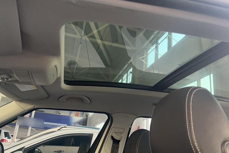 斯柯达 Yeti 2016款 1.4TSI DSG前行版中控内饰7001