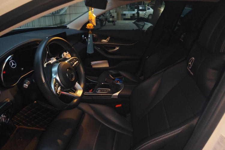 奔驰C级 2021款 C 200 L 时尚型运动版局部细节19