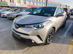 丰田C-HR 2020款 2.0L 领先版