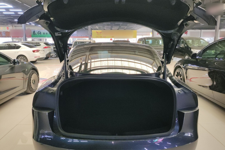 特斯拉 Model 3 2023款 后轮驱动版局部细节23