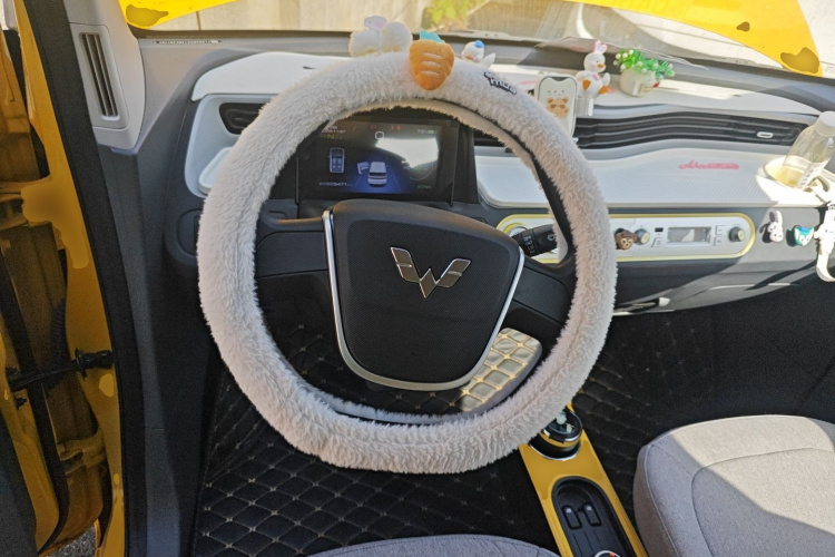 五菱汽车 宏光MINIEV 2022款 马卡龙时尚款 磷酸铁锂中控内饰13