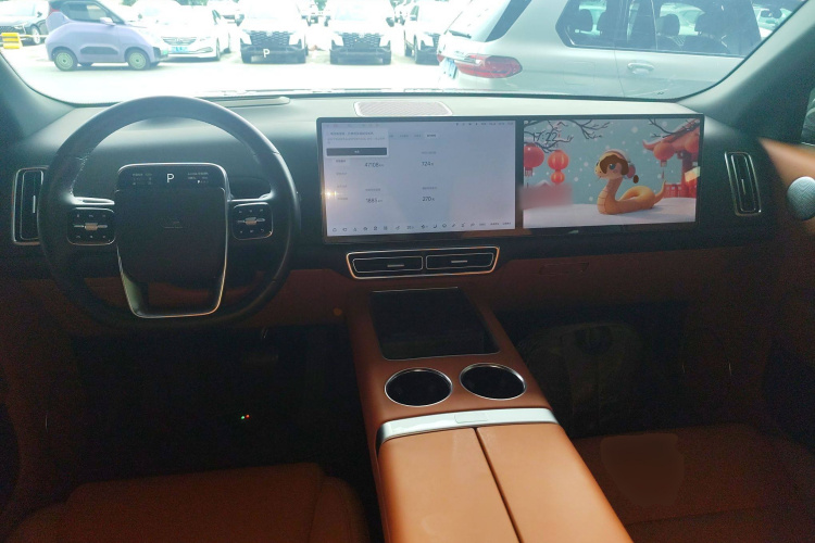 理想汽车 理想L8 2023款 Pro中控内饰12