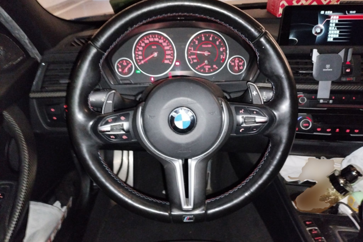 宝马3系 2017款 320i M运动型中控内饰13