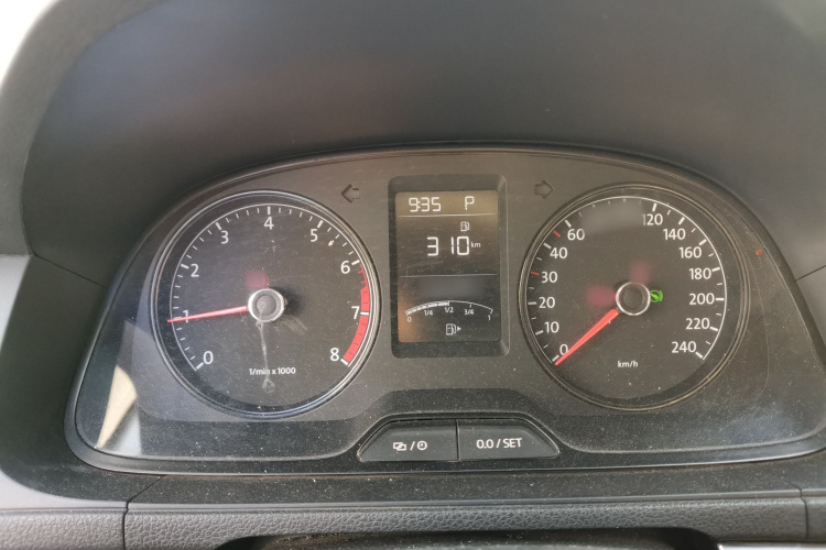 大众 朗逸 2013款 改款经典 1.6L 自动风尚版局部细节14