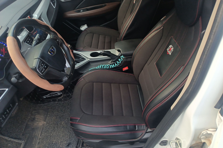 吉利汽车 远景 2018款 1.5L 自动尊贵型中控内饰19