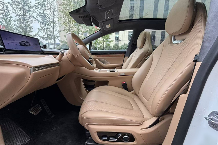 鸿蒙智行 智界R7 2024款 纯电 736km UItra中控内饰7006