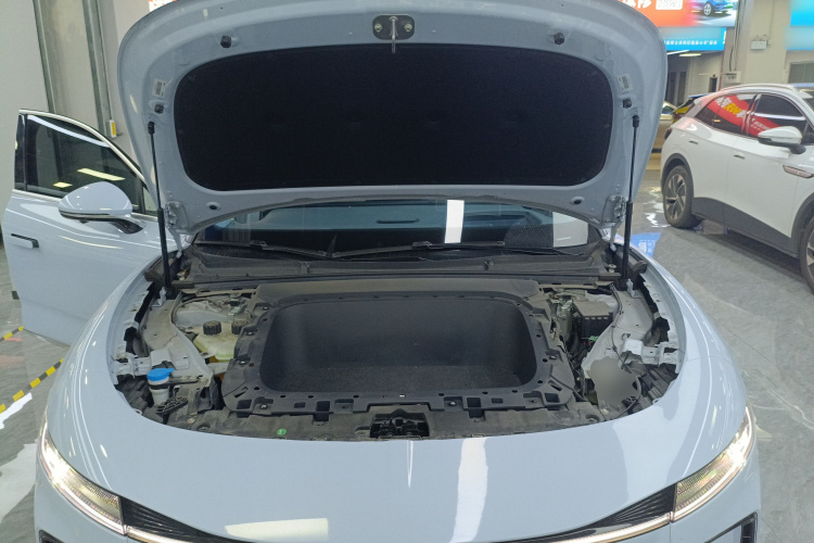 岚图汽车 岚图追光 2023款 四驱标准版局部细节24