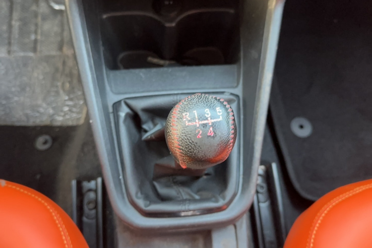 大众 桑塔纳 2016款 1.6L 手动风尚版局部细节18