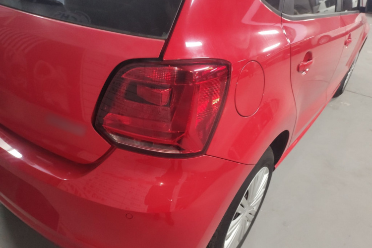 大众 Polo 2016款 1.6L 自动舒适型车身外观9