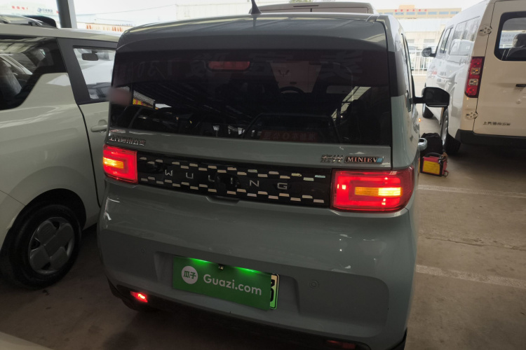 五菱汽车 宏光MINIEV 2020款 自在款 磷酸铁锂车身外观6