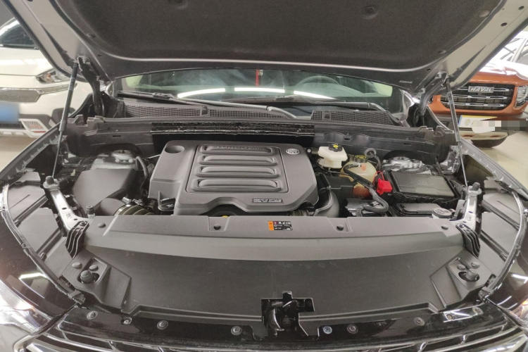 别克 2022款 昂科威S 552T 两驱精英型机舱底盘24