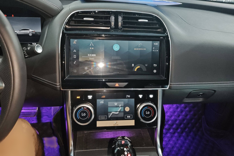 捷豹XEL 2023款 2.0T 250PS R-DYNAMIC S进取运动版局部细节16