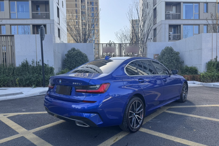 宝马3系 2020款 320Li M运动套装车身外观6001