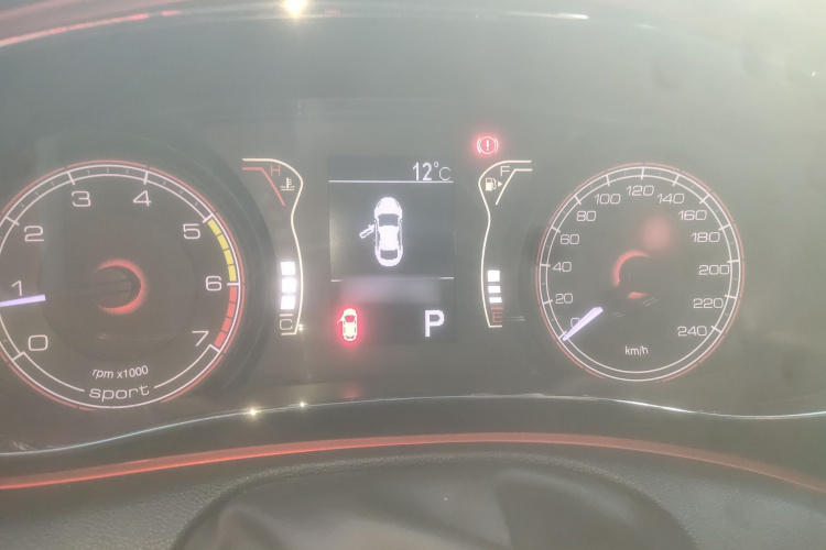 菲亚特 致悦 2014款 1.4T 自动运动版局部细节14