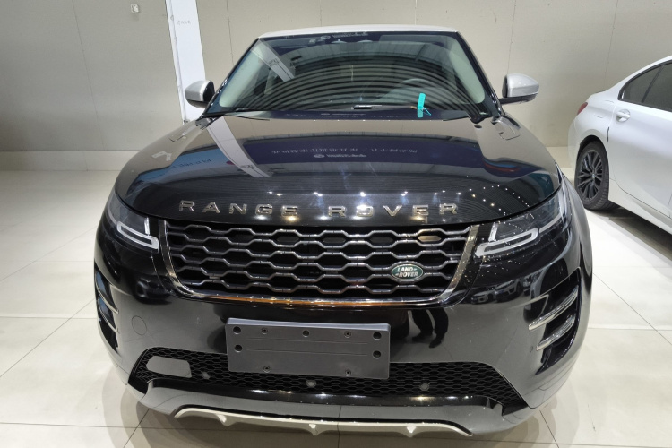 路虎 揽胜极光 2021款 极光L 249PS R-Dynamic First edition 首发版车身外观2