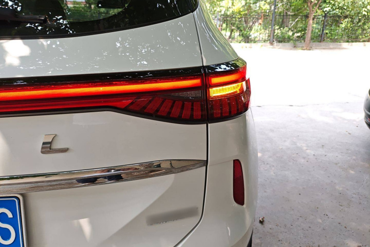 哈弗H6 2021款 第三代 1.5T 自动两驱Max车身外观6006