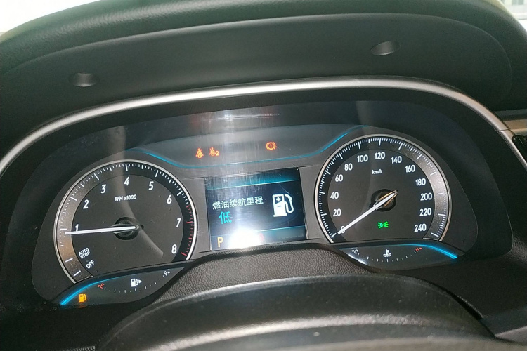 别克 英朗 2021款 改款 典范 1.5L 自动精英型局部细节14