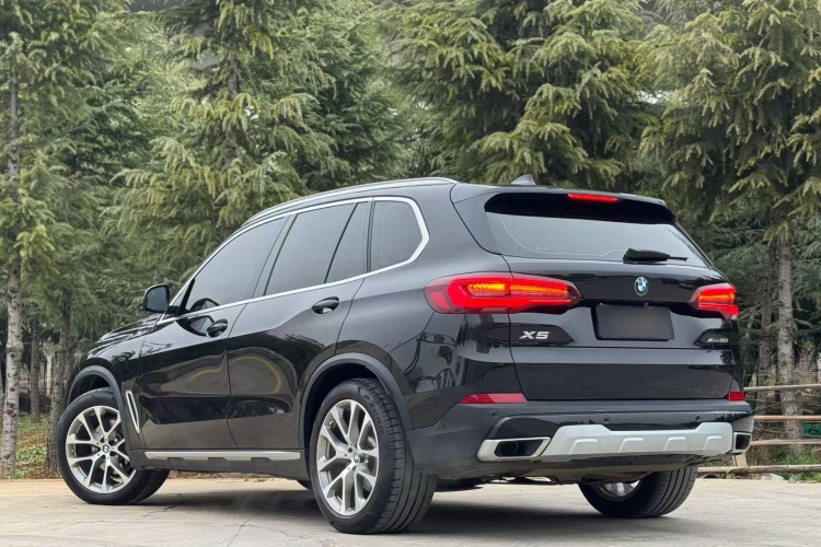 宝马X5(进口) 2021款 xDrive30i X设计套装车身外观6008