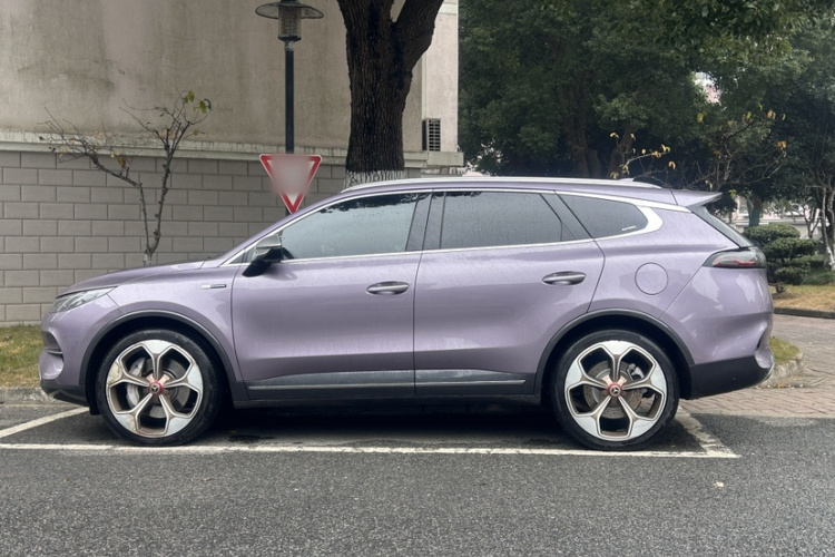 腾势X 2020款 纯电旗舰版车身外观6002