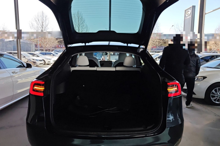 特斯拉 Model Y 2024款 长续航全轮驱动版机舱底盘23
