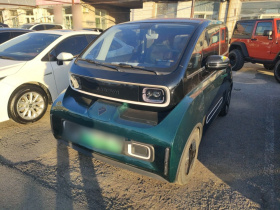 宝骏KiWi EV 2022款 艺术家轻享版 三元锂