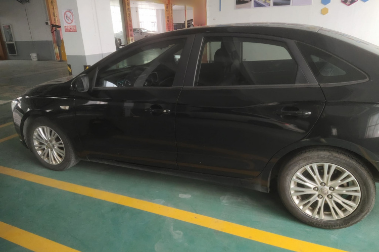 别克 英朗 2015款 15N 自动豪华型车身外观6003