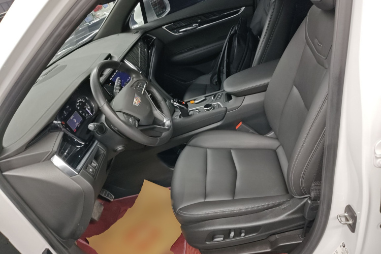 凯迪拉克XT6 2022款 2.0T 七座两驱豪华型局部细节19