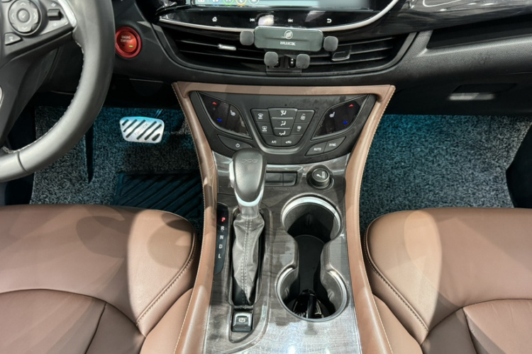 别克 昂科威 2021款 532T 两驱精英型中控内饰7006