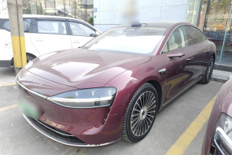 鸿蒙智行 享界S9 2025款 增程 Ultra