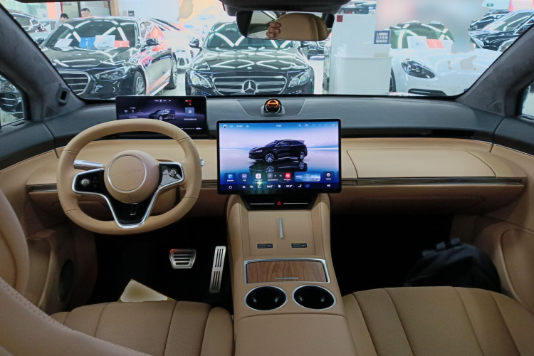 鸿蒙智行 智界R7 2024款 纯电 802km Max中控内饰12