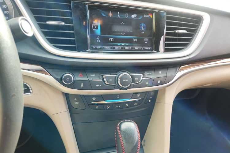 别克 英朗 2017款 15N 自动豪华型局部细节16