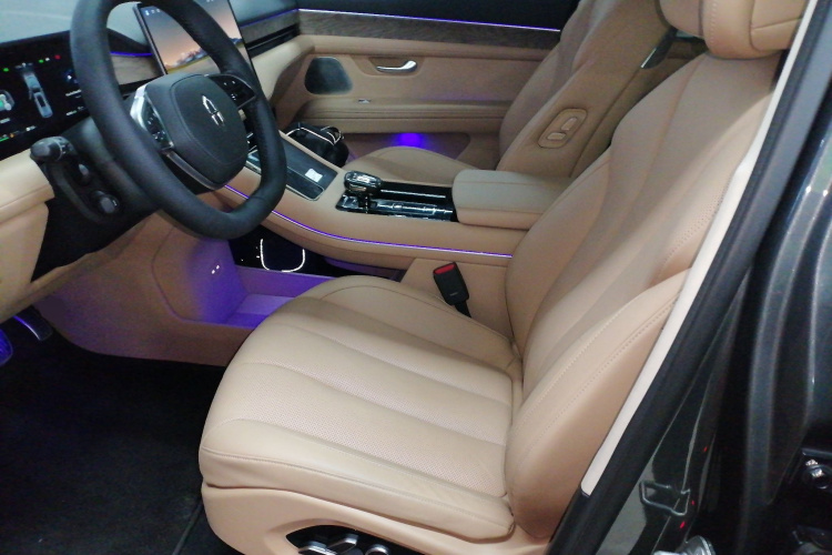 鸿蒙智行 问界M7 2022款 1.5T 四驱豪华版中控内饰19