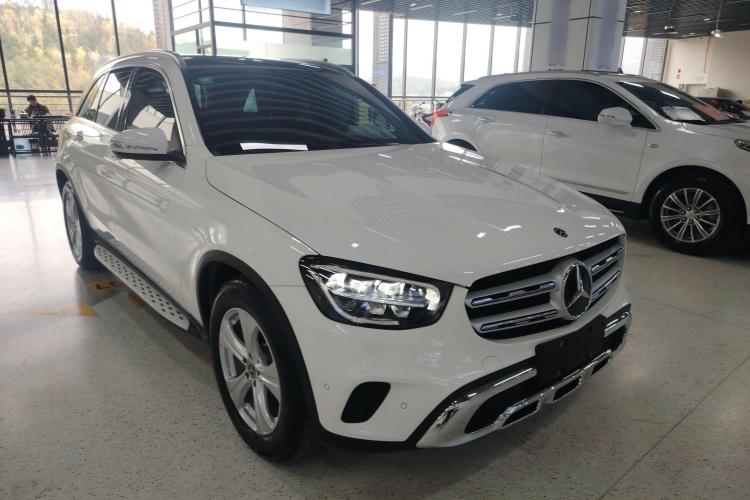 奔驰GLC 2020款 GLC 260 L 4MATIC 动感型车身外观3