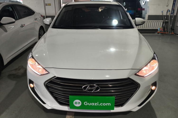 现代 领动 2016款 1.6L 自动智炫·精英型车身外观2