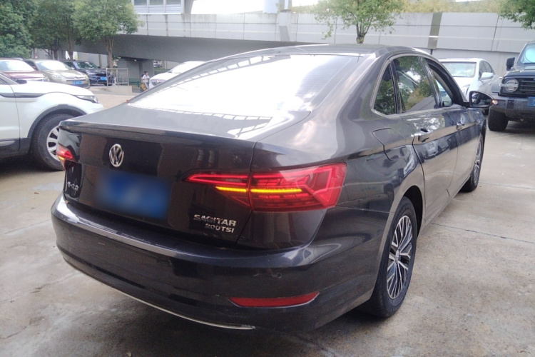 大众 速腾 2020款 200TSI DSG舒适型 国VI车身外观7